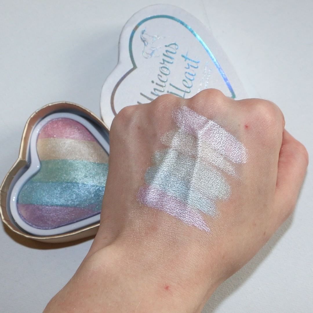 I Heart Revolution - Unicorns Heart Highlighter