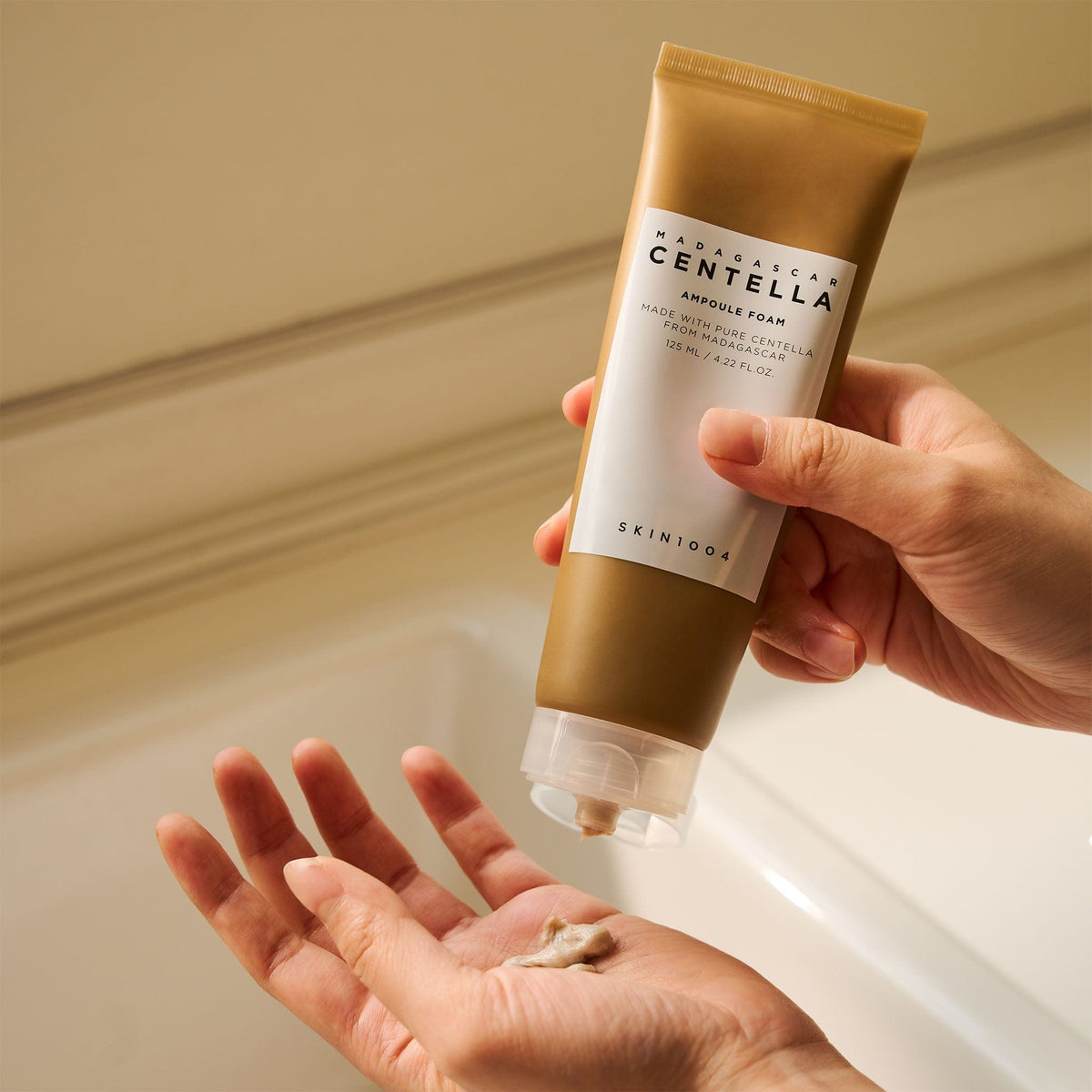 Centella Ampoule Foam - SKIN1004